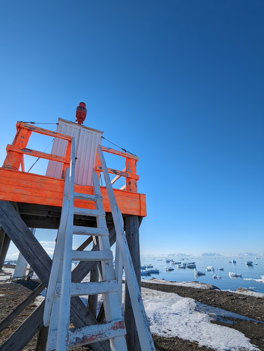 Vestpynten Lighthouse banner image 2